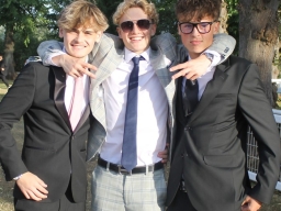 YR11 Prom 2025 - Reception Arrivals